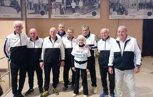 AS 3ème et 4ème Division : La BFG championne District 04/05